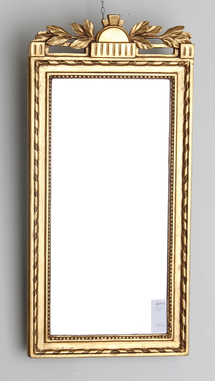 SPEGEL, delvis gustaviansk 1700-tal.