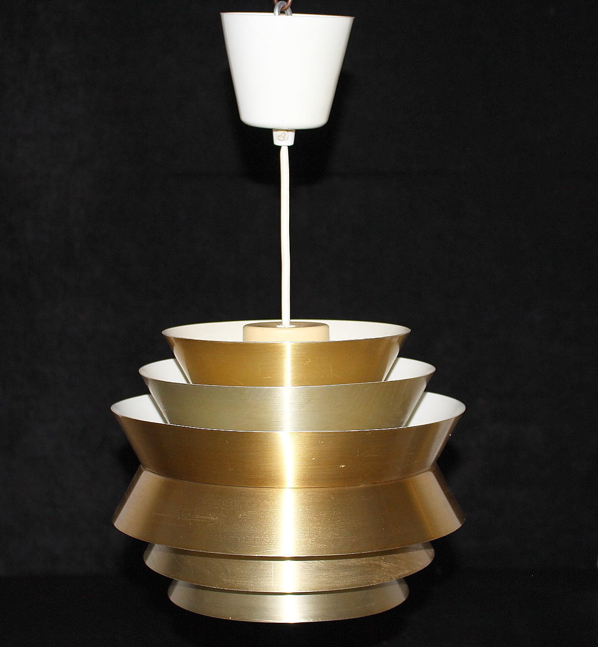 TAKLAMPA, 1 st, design Carl Thore 1970- tal.