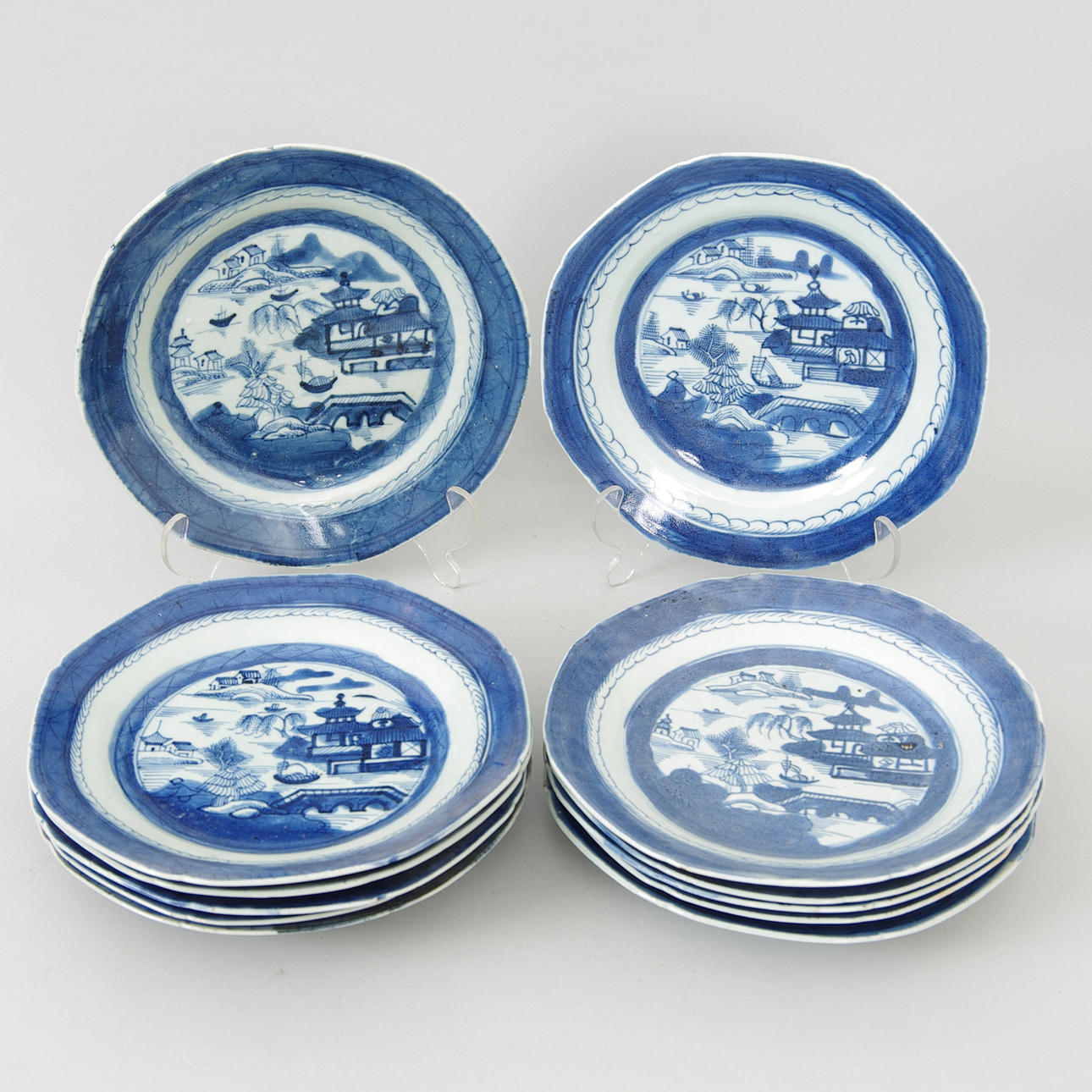 TALLRIKAR, 12 stycken, porslin, Kina, 1700/1800-tal.