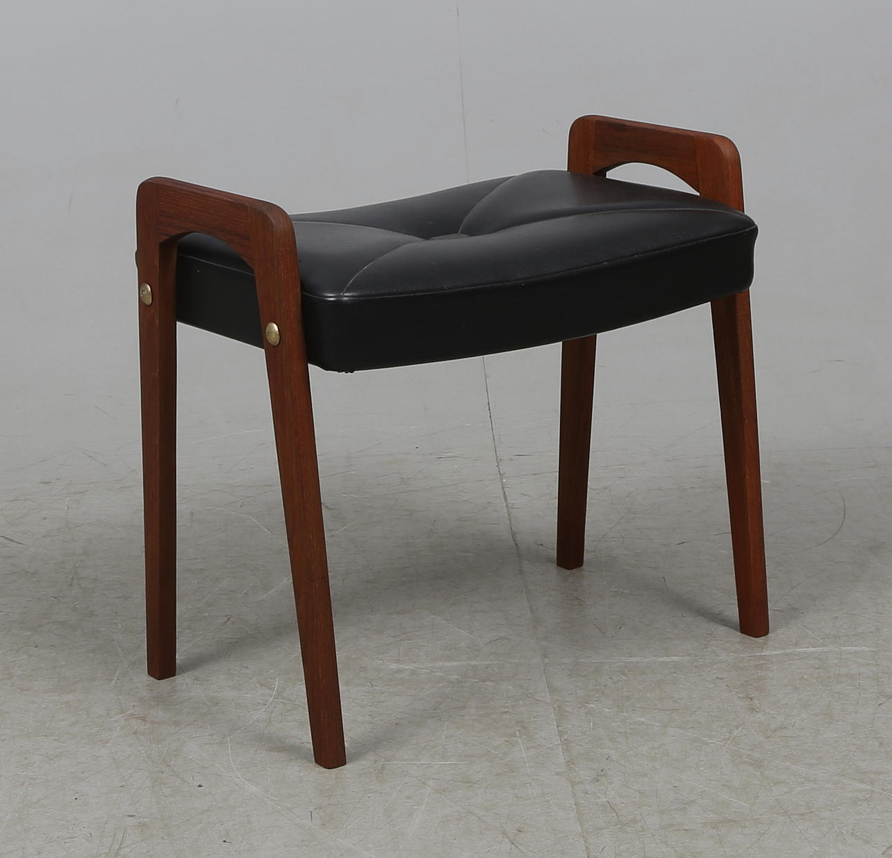 TABURETT, 1960-tal.