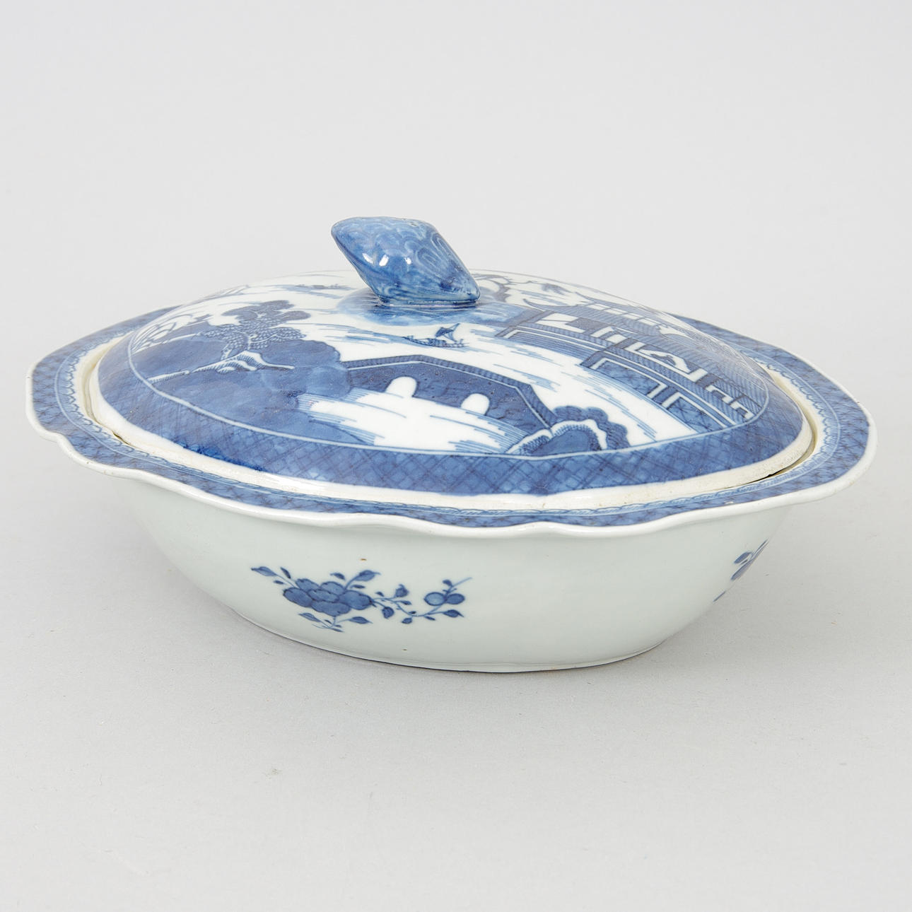 TERRIN, porslin, Kina, 1700/1800-tal.