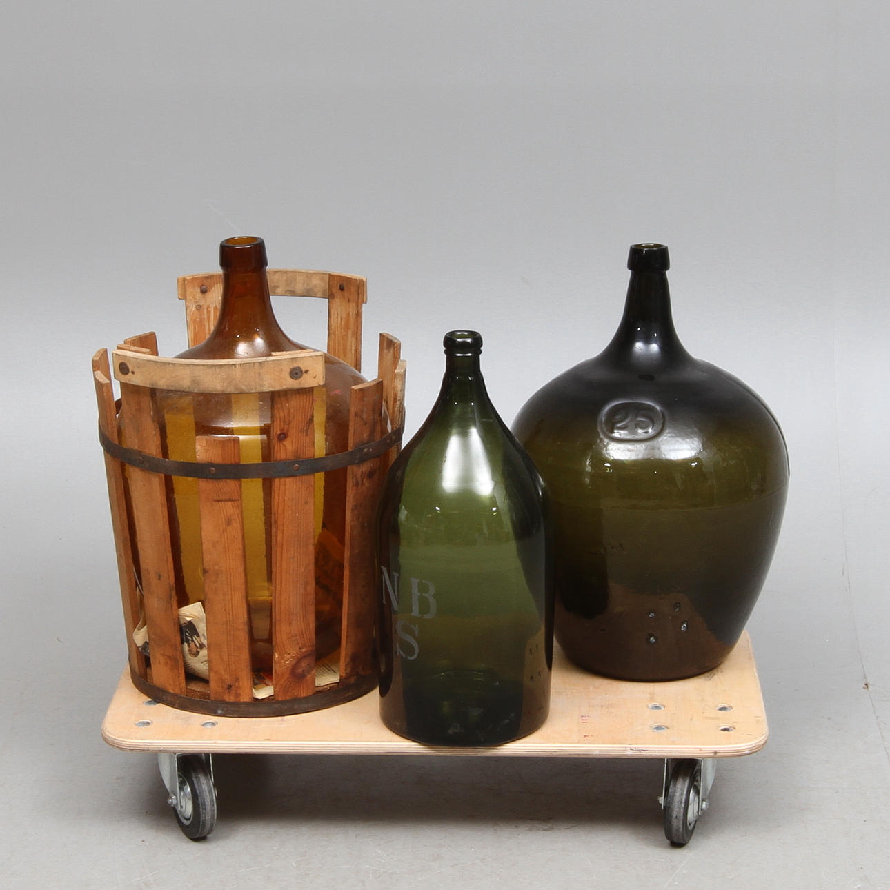 FLASKOR/DAMEJEANNER, 3 st, 1900-tal.