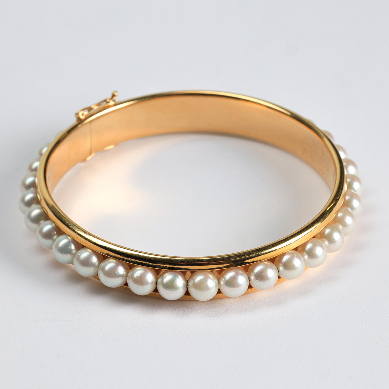 BANGLE, Alton, 18K gold.