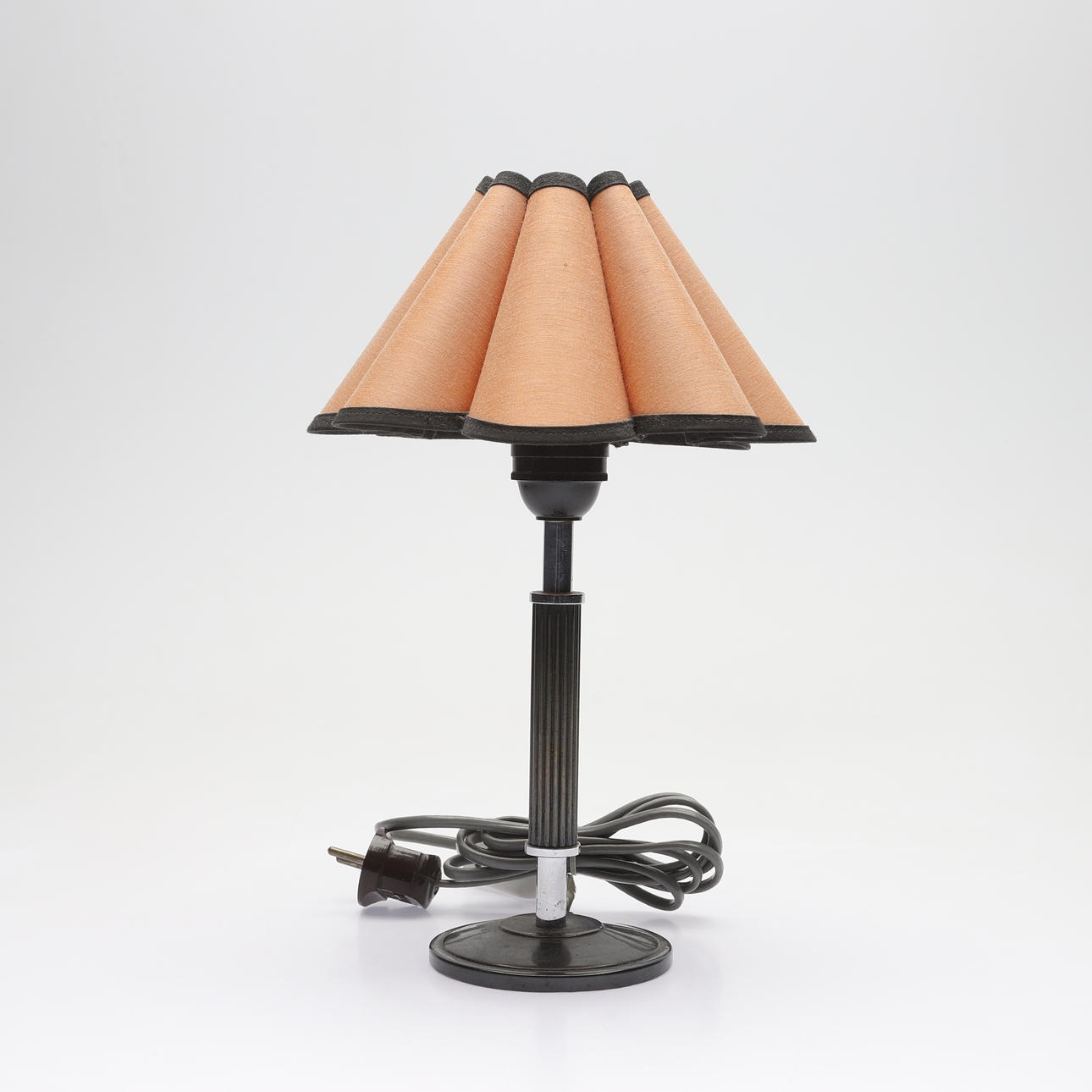 A metal table lamp, 1940s/50s.