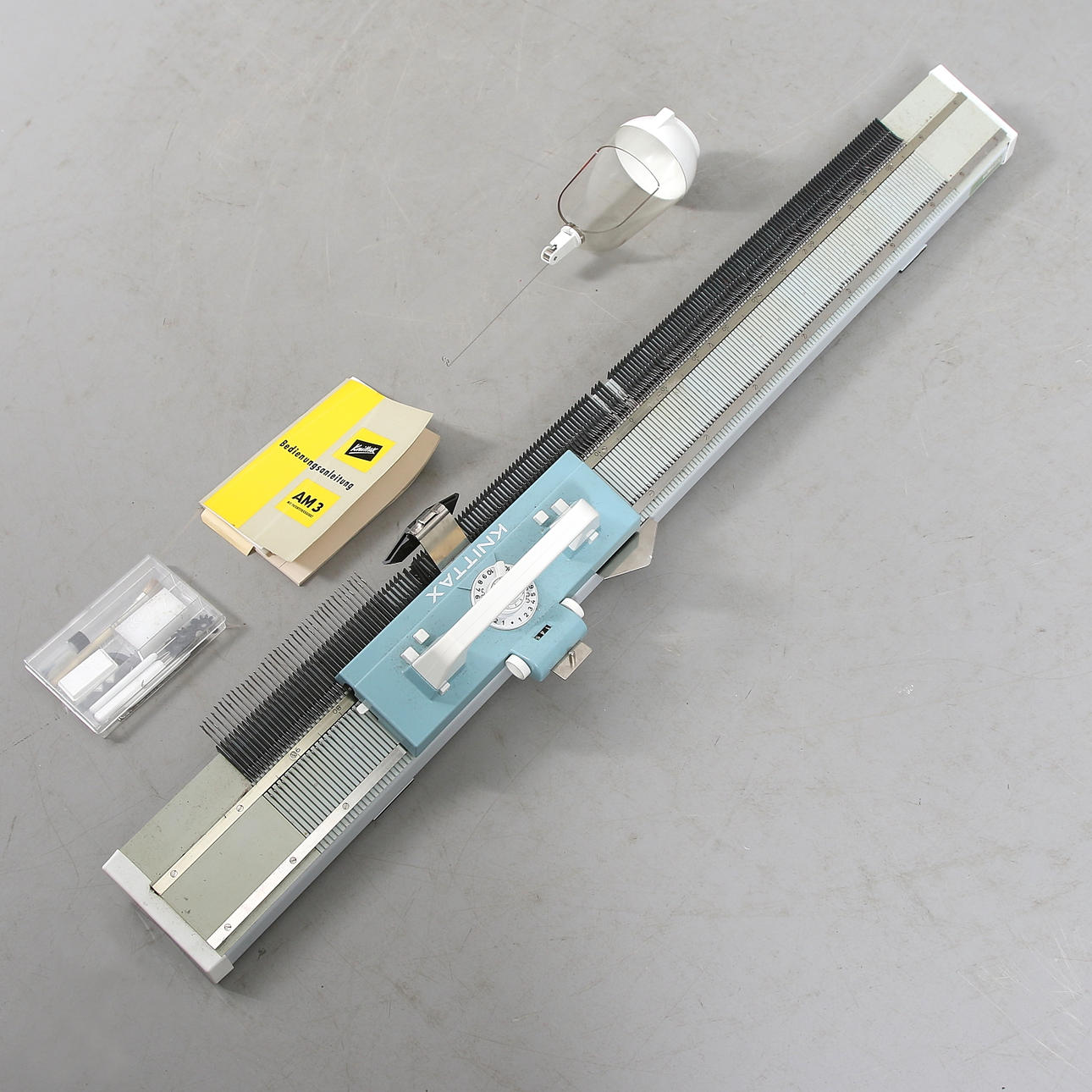 STICKMASKIN, Knittax AM3. 1970-tal.