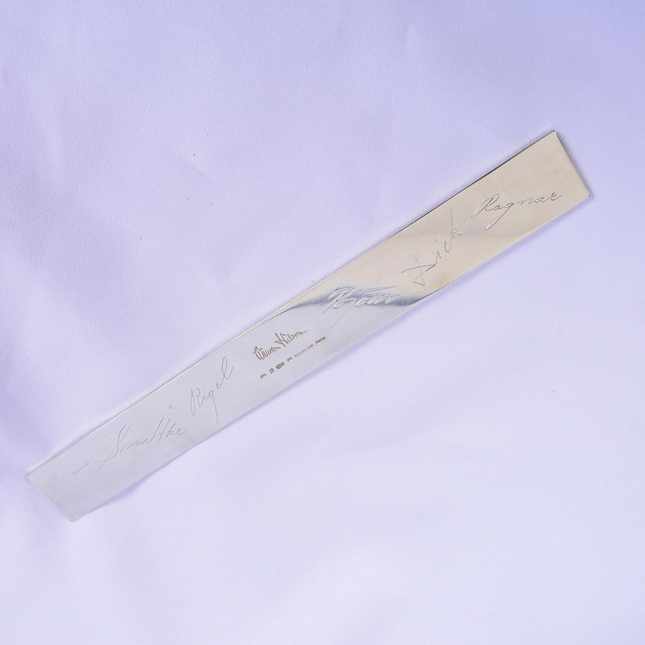 WIWEN NILSSON. Regla, plata de ley, 1964.