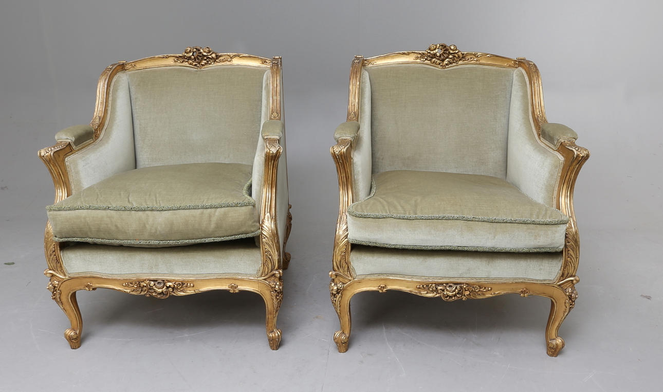 FÅTÖLJER, 1 par, rokokostil, 1800-tal.