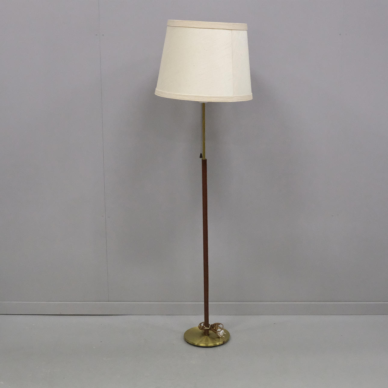 FALKENBERGS LAMPFABRIK, FLOOR LAMP.