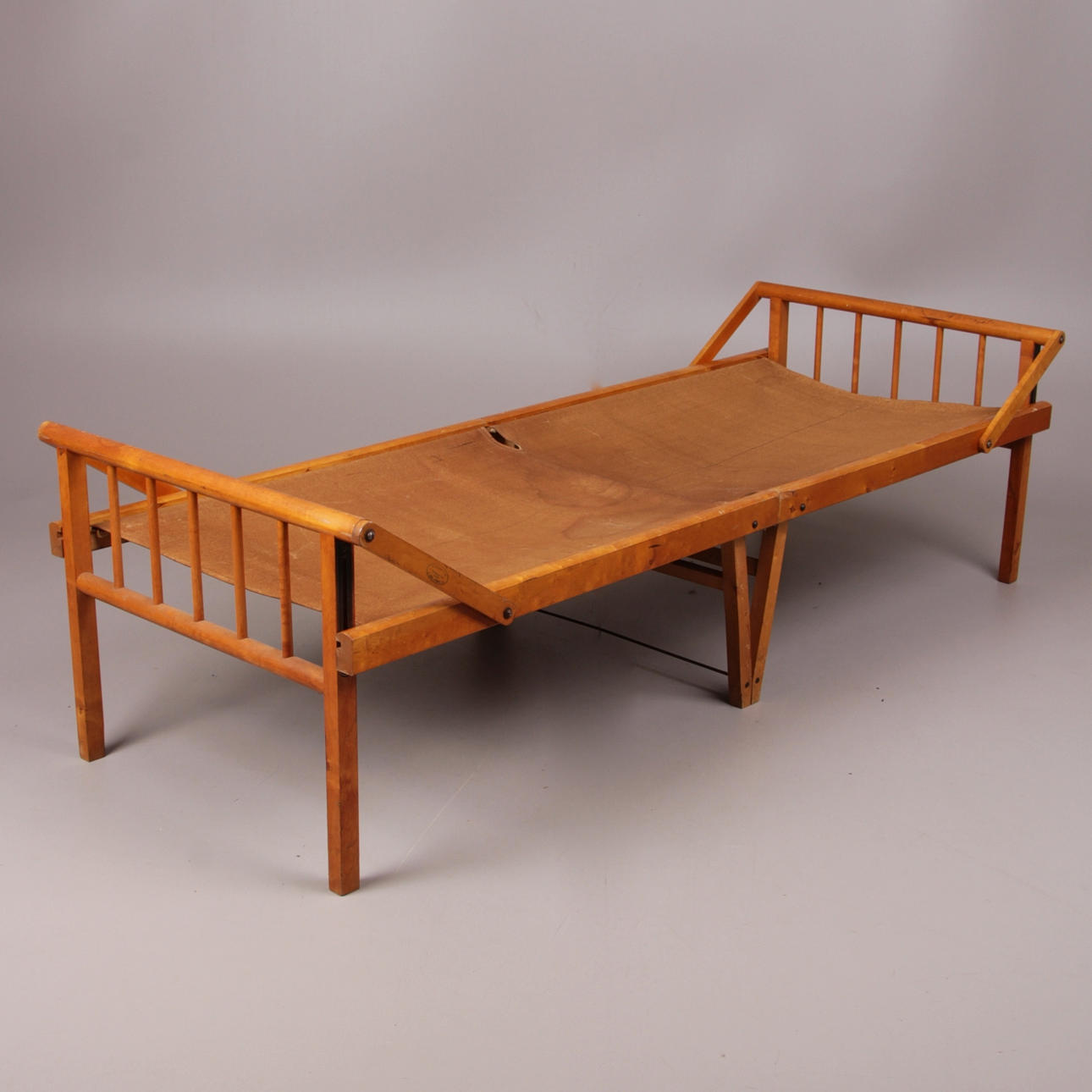 SÄNG, björk, "Turistsängen Tor", Bröderna Johansson & Co, Smålandsstenar.