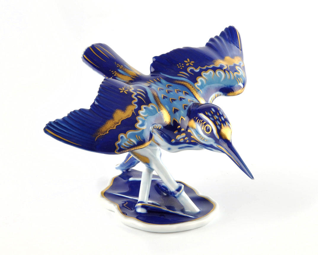 ROSENTHAL. KUNGSFISKARE. Tyskland.20. -talet. Höjd 11,5 cm, bredd 20 cm.