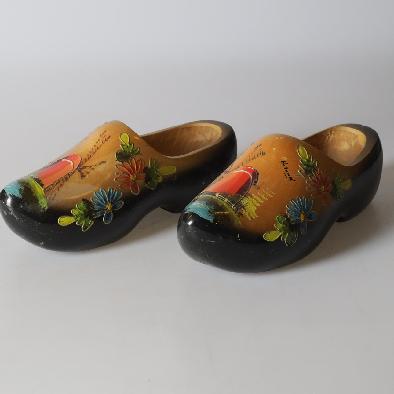 TRÆSKO, et par, Holland, 1900.