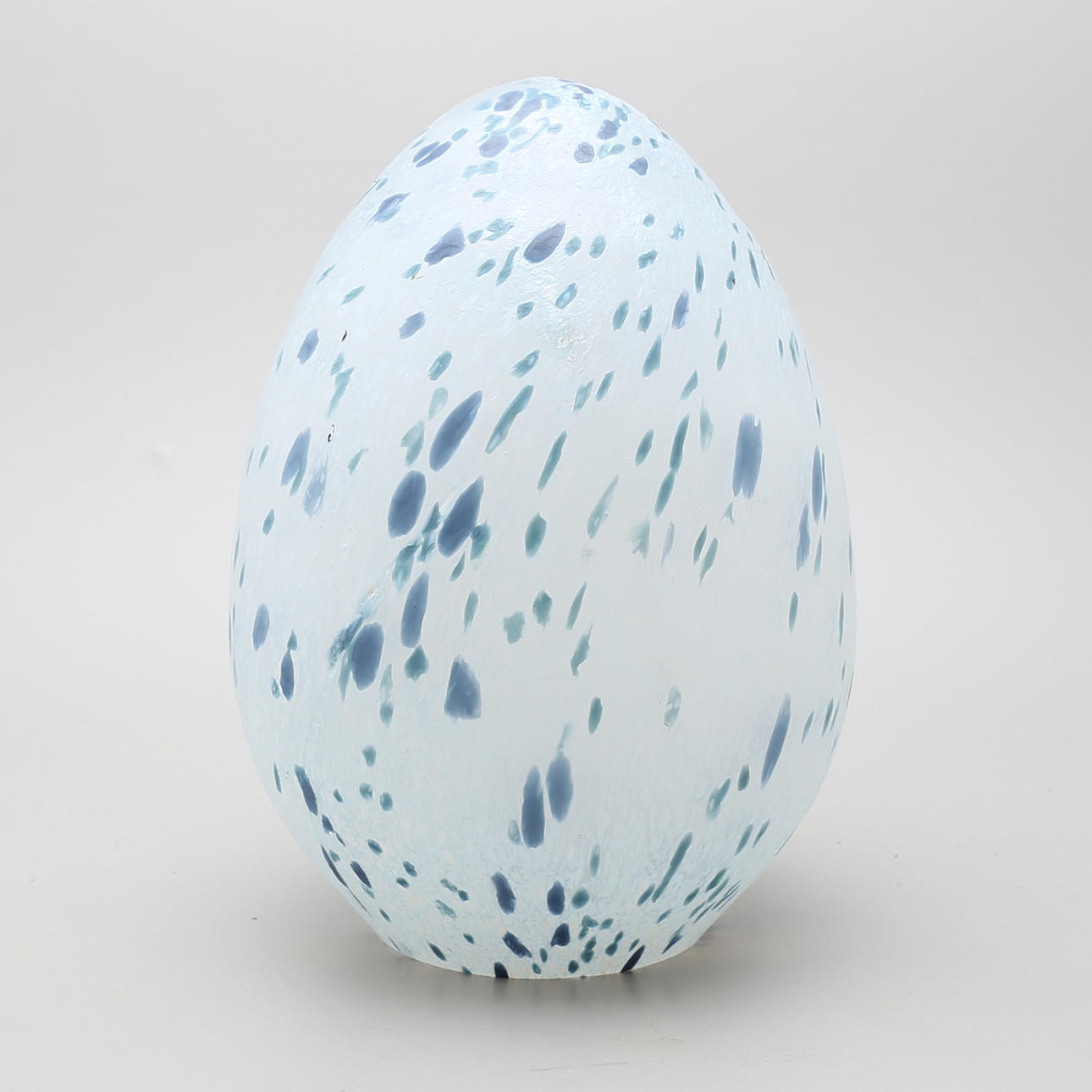 KONSTGLAS, stort ägg, Monica Backström, Boda.