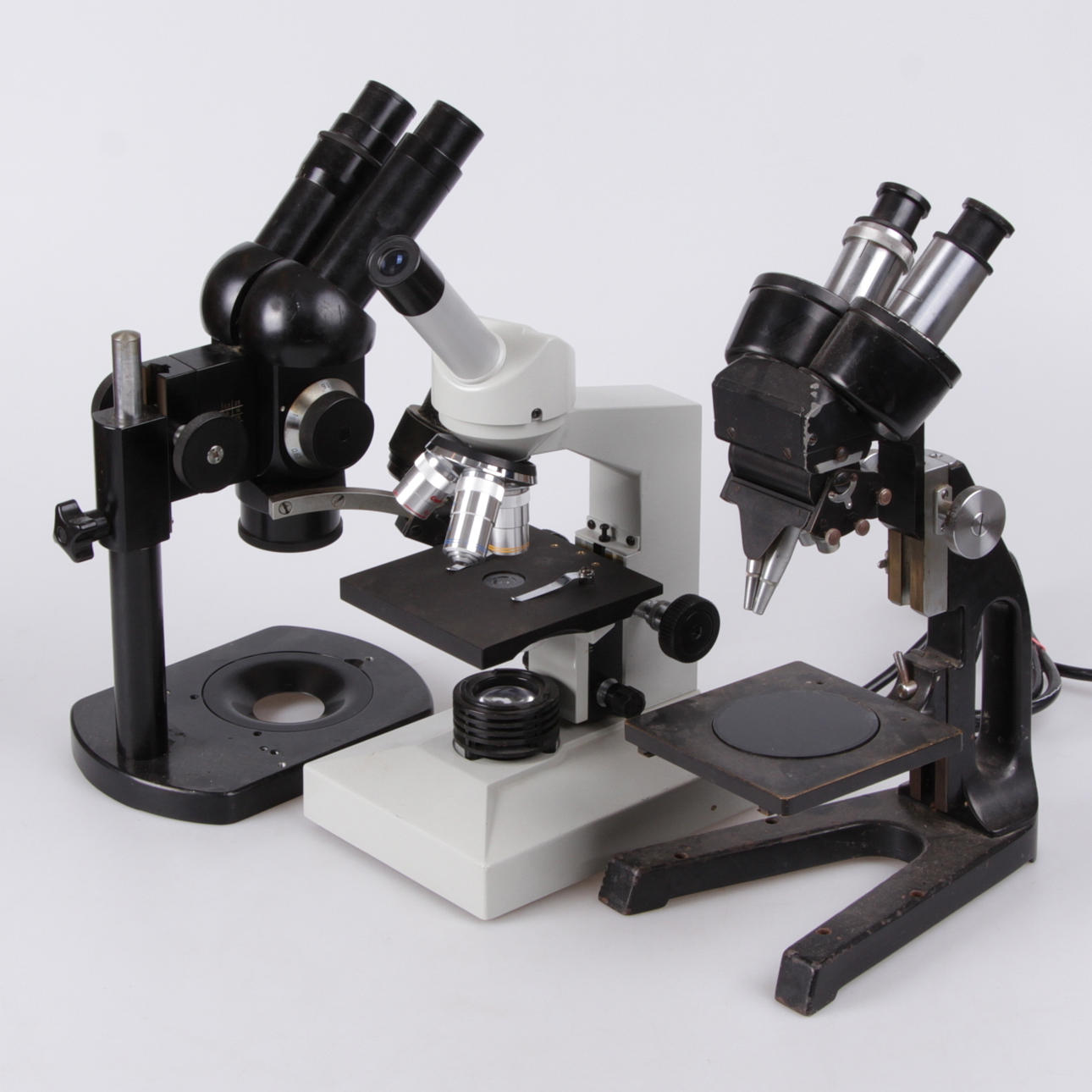 MIKROSKOP, 3 st. Jena, Carton samt Reichert, 1900-tal.