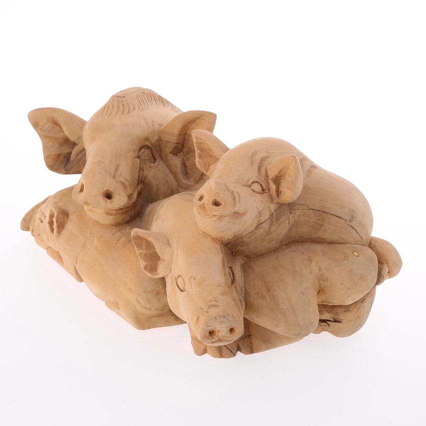 SKULPTUR, träskuren, grisfamilj, osignerad.