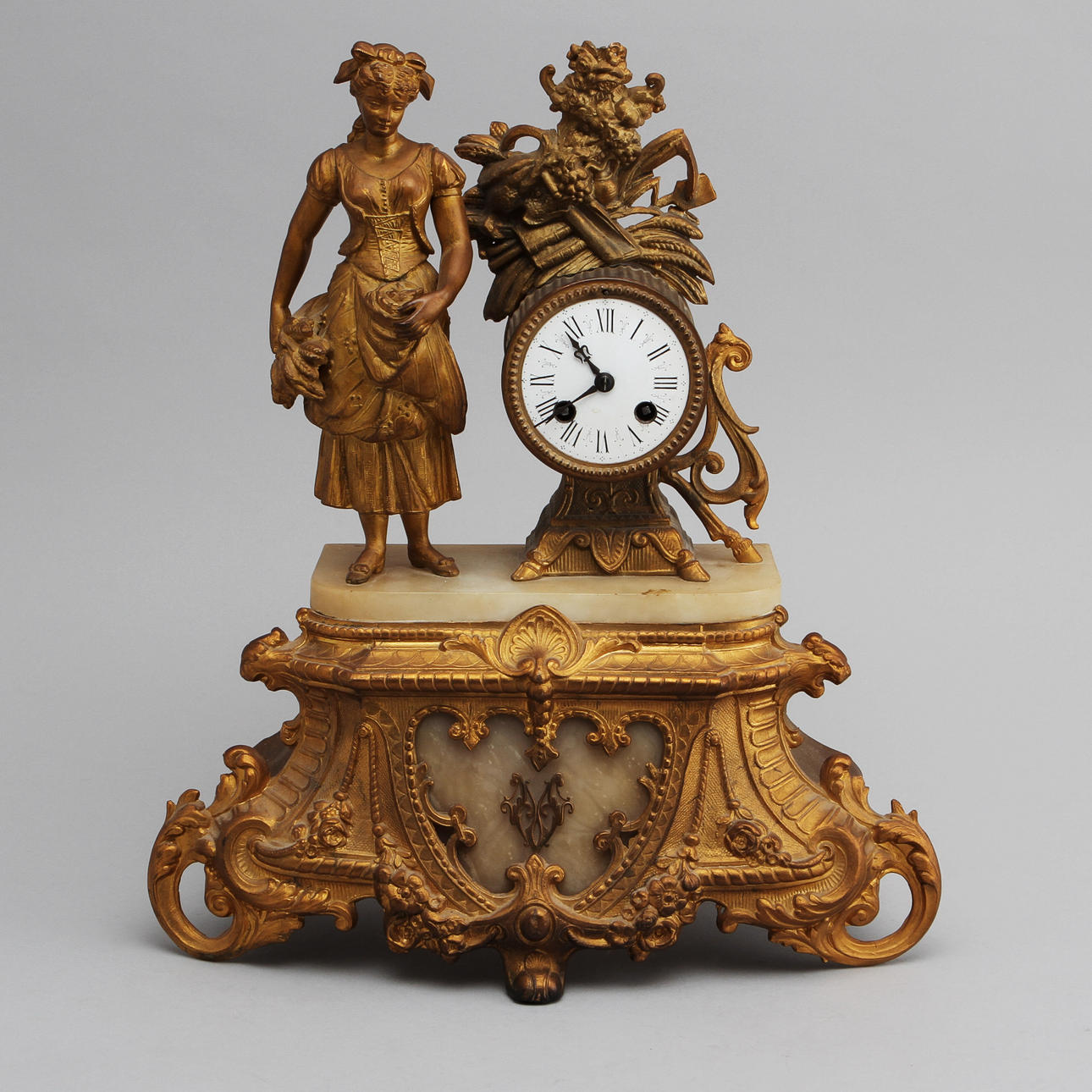 BORDSUR, 18/1900-tal.