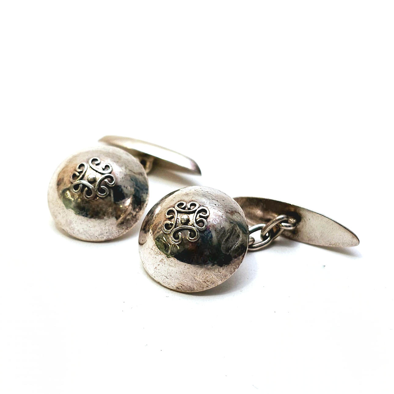 GEMELOS DE BOTONES ANTIGUOS EN PLATA.