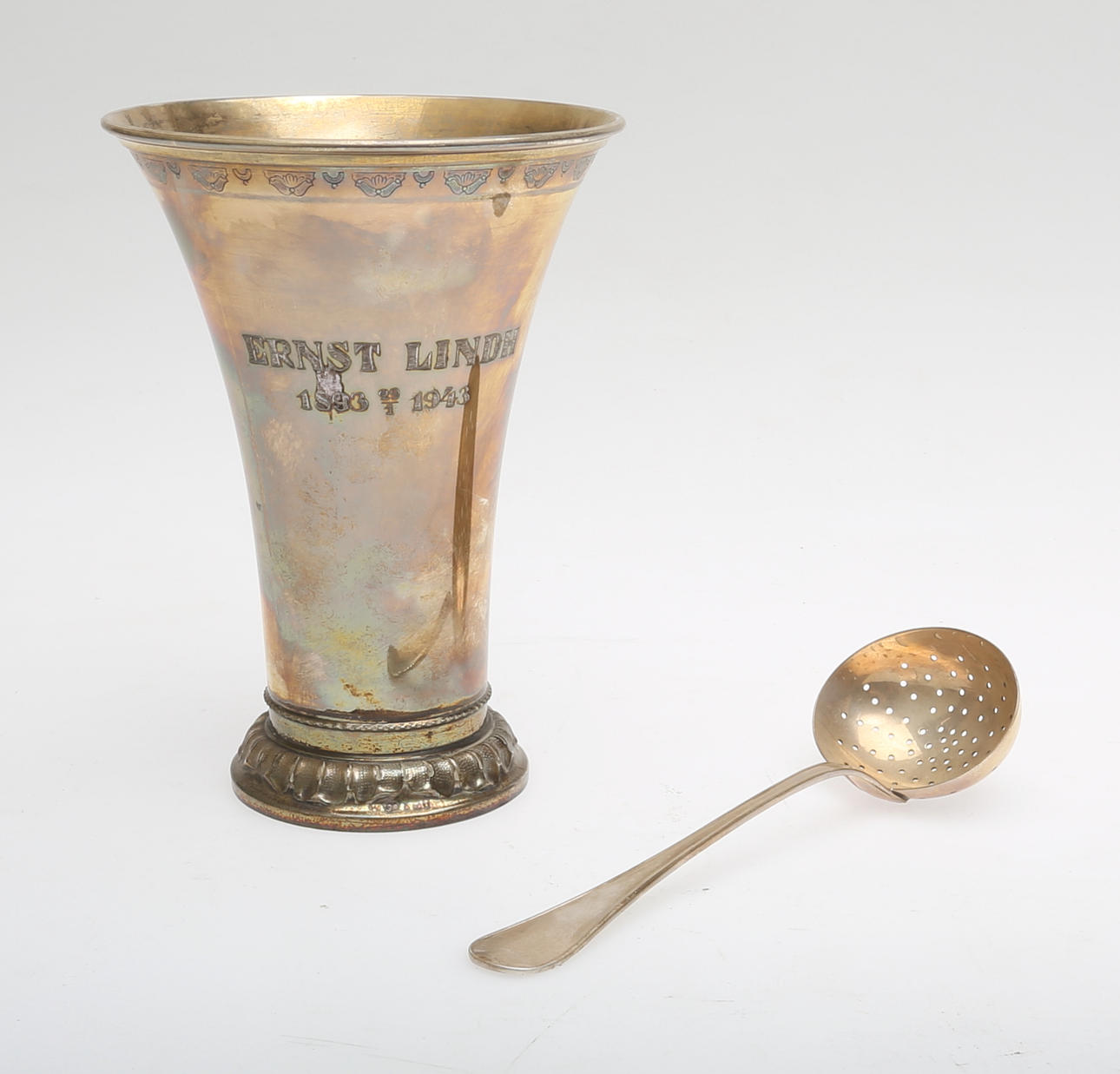 SILVERFÖREMÅL, 2 delar, Stockholm.