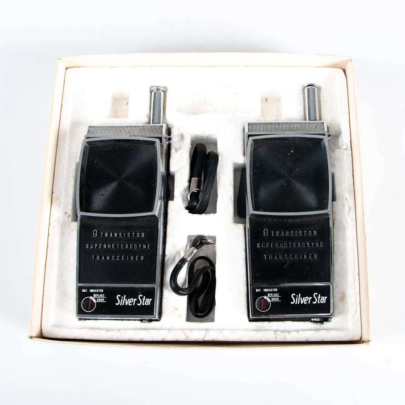 SILVER STAR WALKIE-TALKIES MIT KARTON, JAPAN, 70ER.