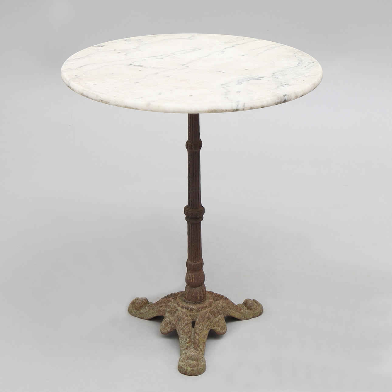 CAFÉBORD, MARMOR OCH GJUTJÄRN, 1900-TAL.