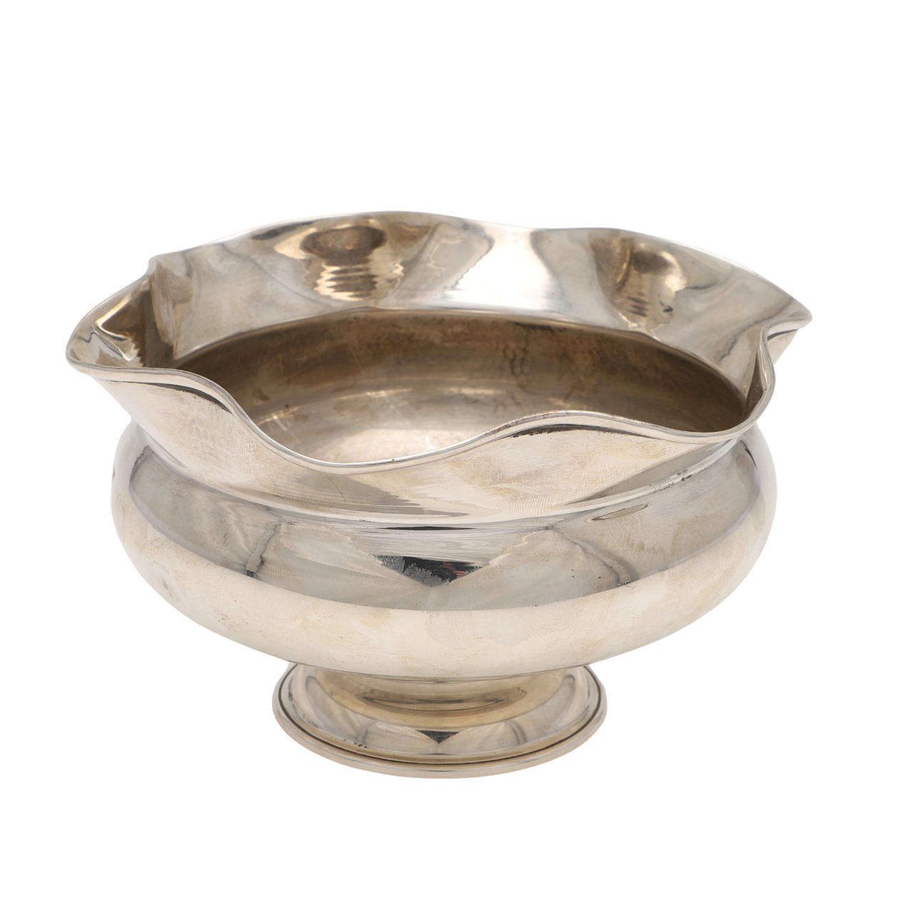 EN KONTINENTALSKÅL I SILVER.