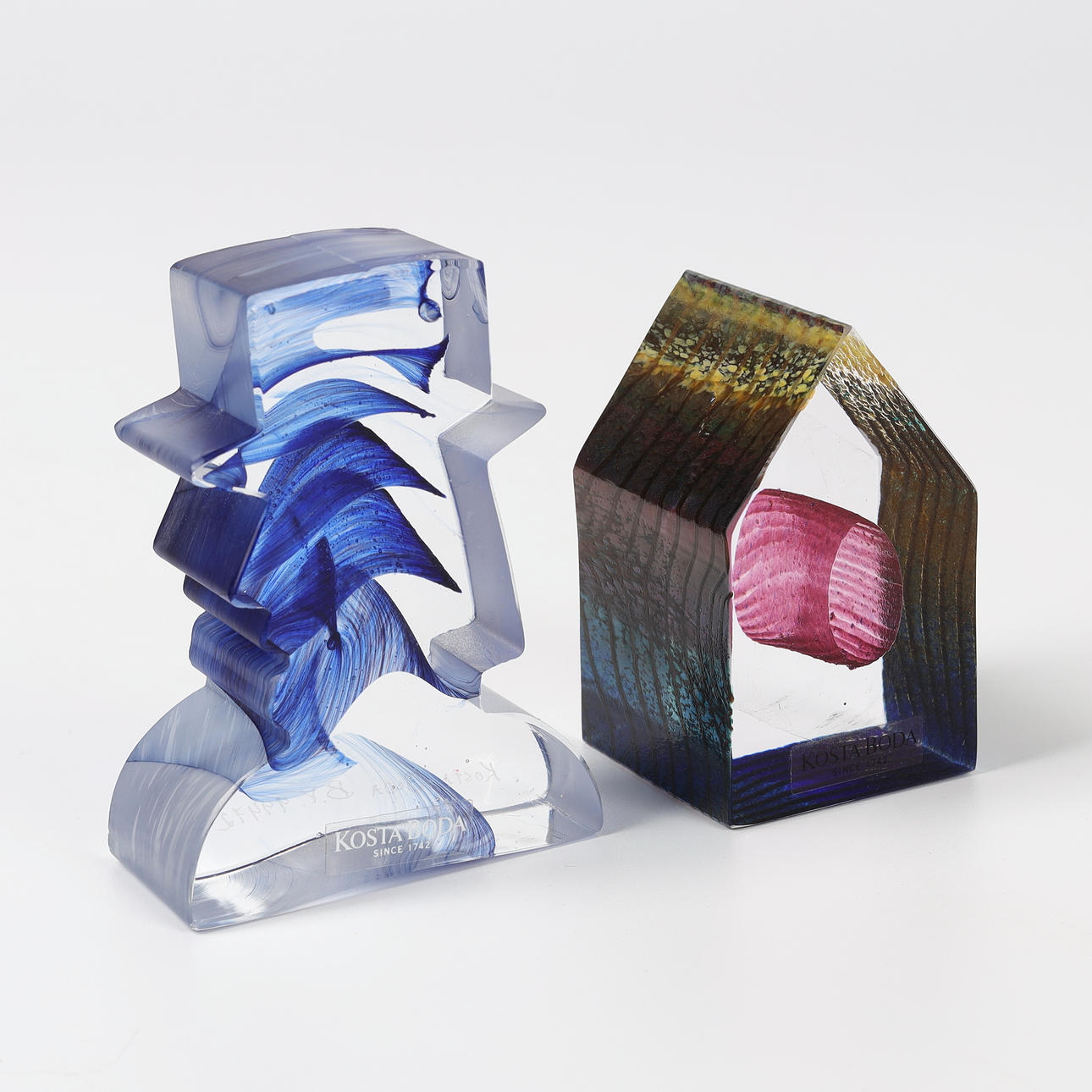 BERTIL VALLIEN. Figuriner, miniatyrer, 2st, glas, Kosta Boda, signerade ...