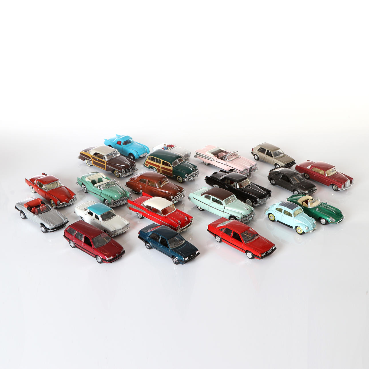 MODELLBILAR, 21 ST. Skala 1/43.