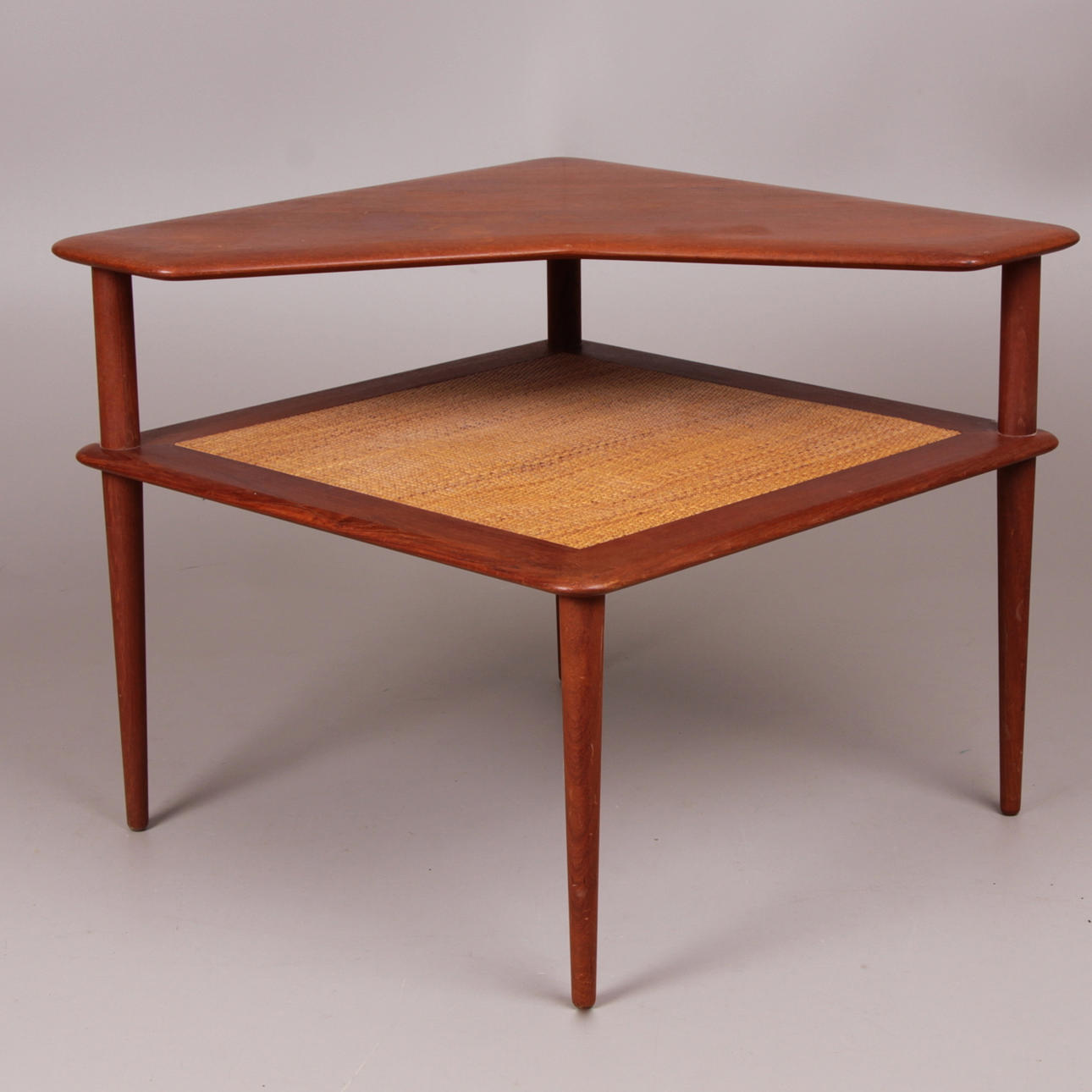 SOFFBORD "Minerva", Peter Hvidt och Orla Mölgaard- Nielsen, France & Son, Danmark.