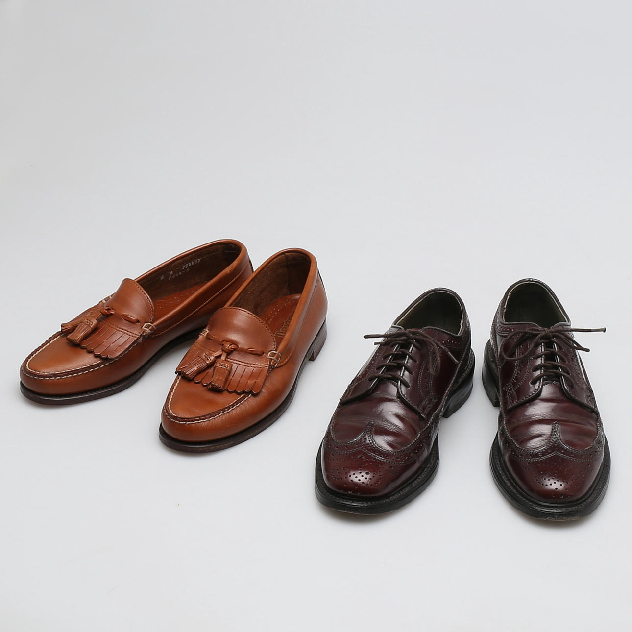 HERRSKOR, 2 par, brunt skinn, Dexter, USA.