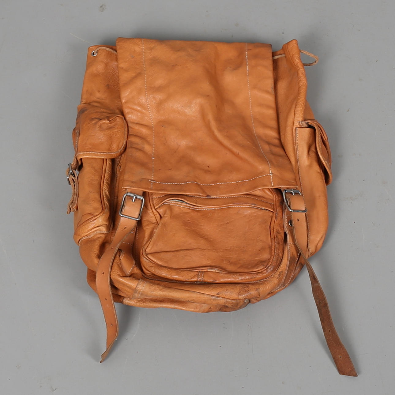 RYGGSÄCK, ljusbrunt skinn, Skinnverkstaden Örebro.