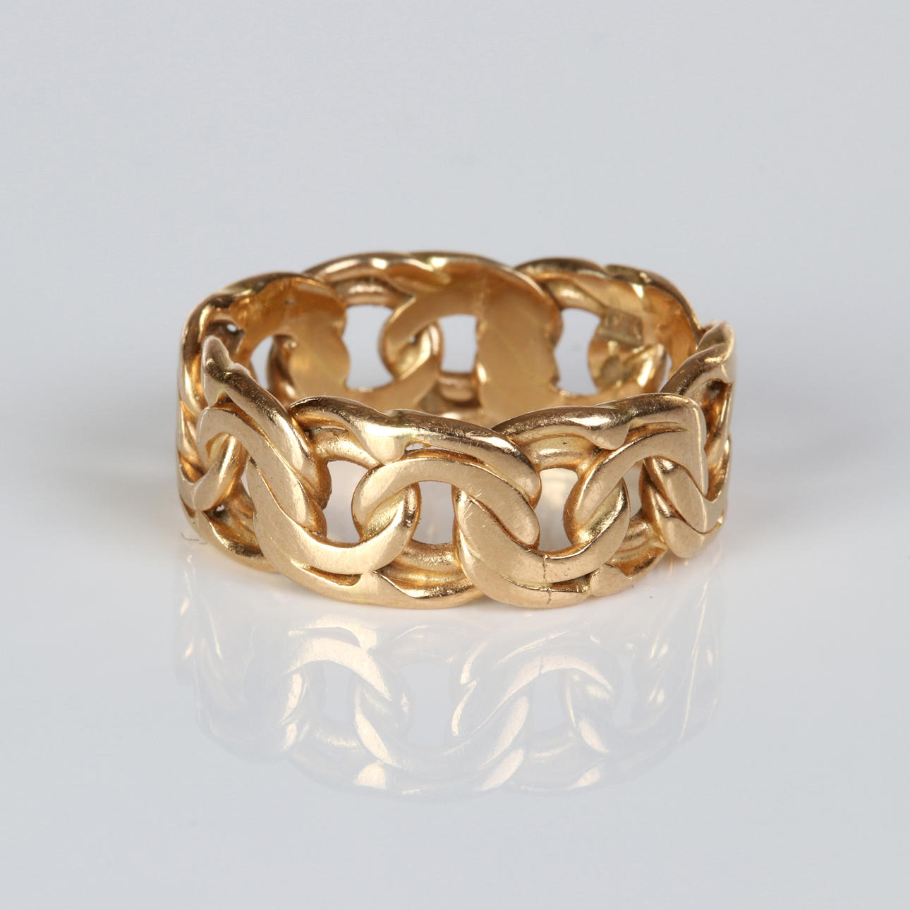 RING, Bismarck model, 18k guld, vægt ca 7,8 gram.