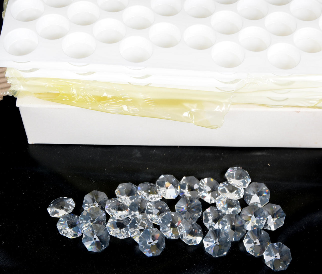 KRISTALLPRISMOR, Swarovski, 1-låda.