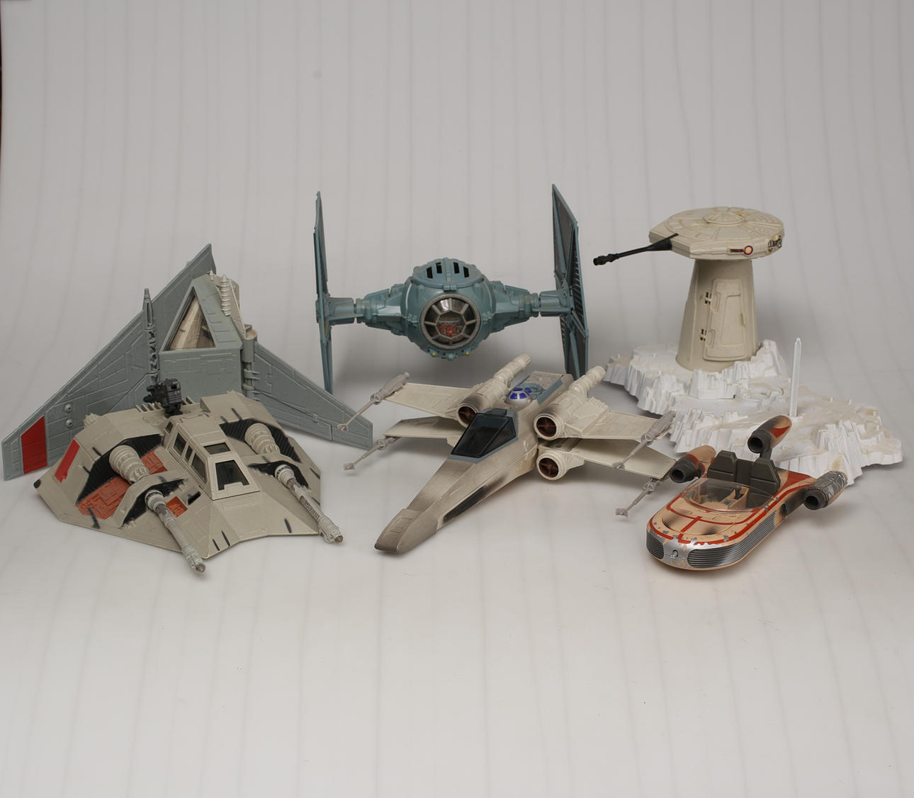 STAR WARS, verschiedene Raumschiffe, 6-teilig.