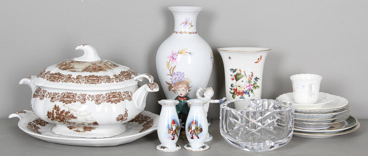 GLAS OCH KERAMIK, 1900-tal.