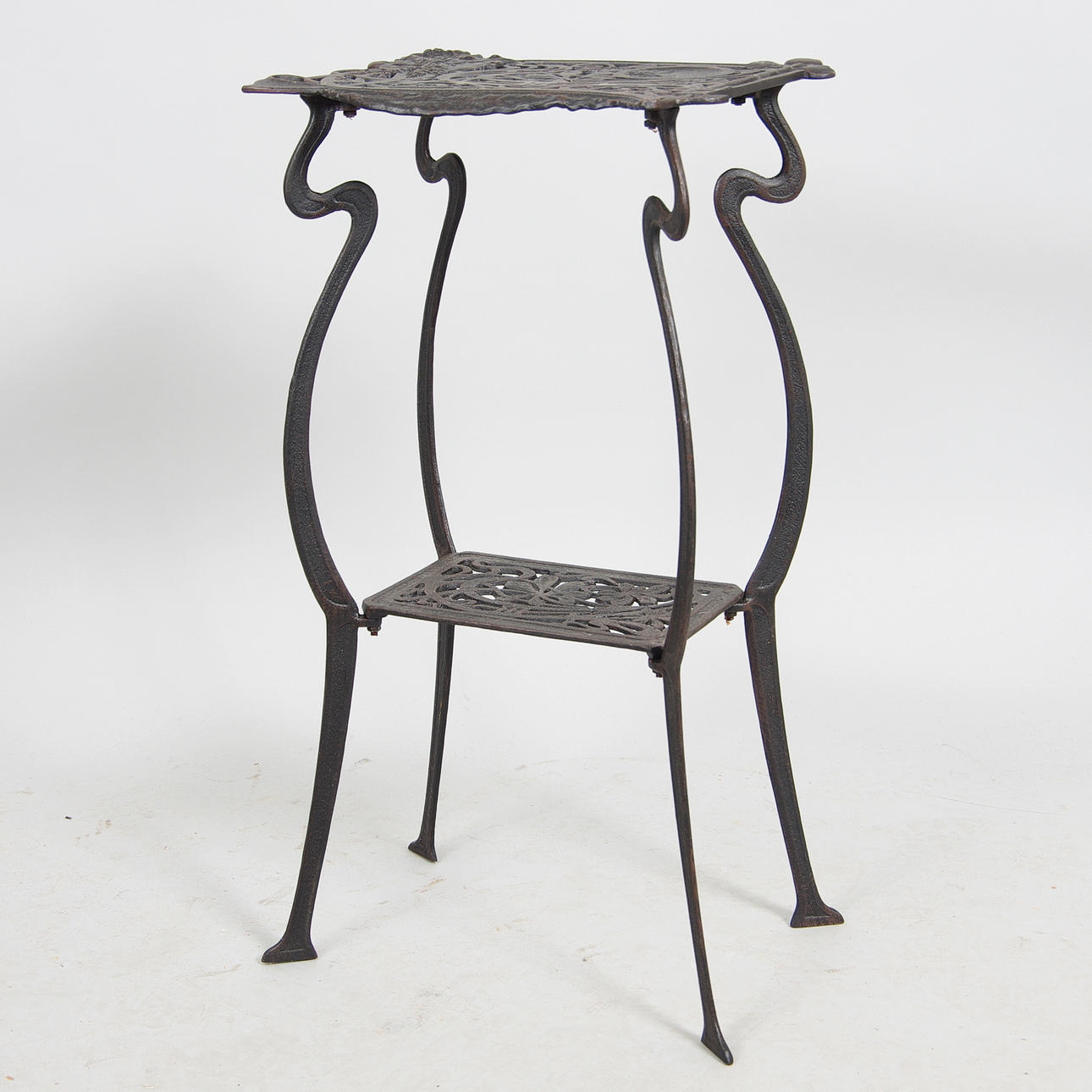 BLOMBORD, gjutjärn, jugendstil, samtida.