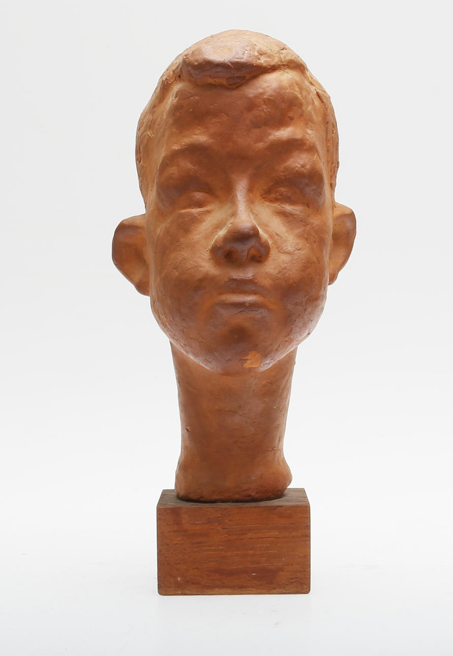 ELMA OIJENS. Skulptur, lergods, signerad.