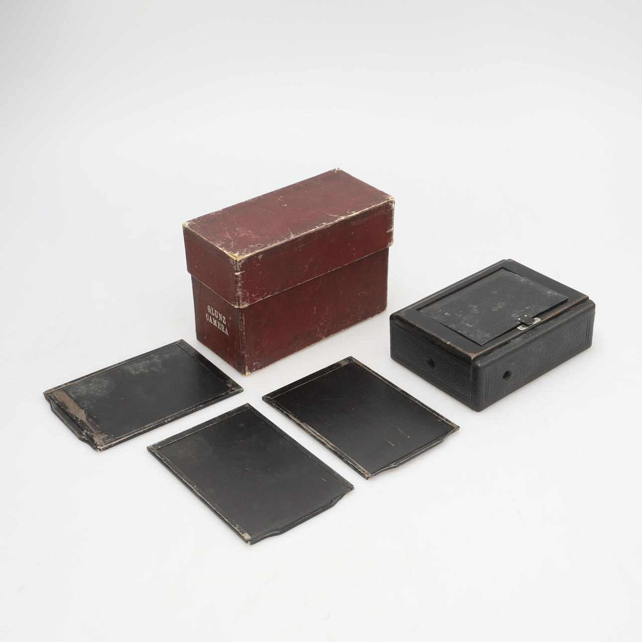 BOX CAMERA, Glunz camera.