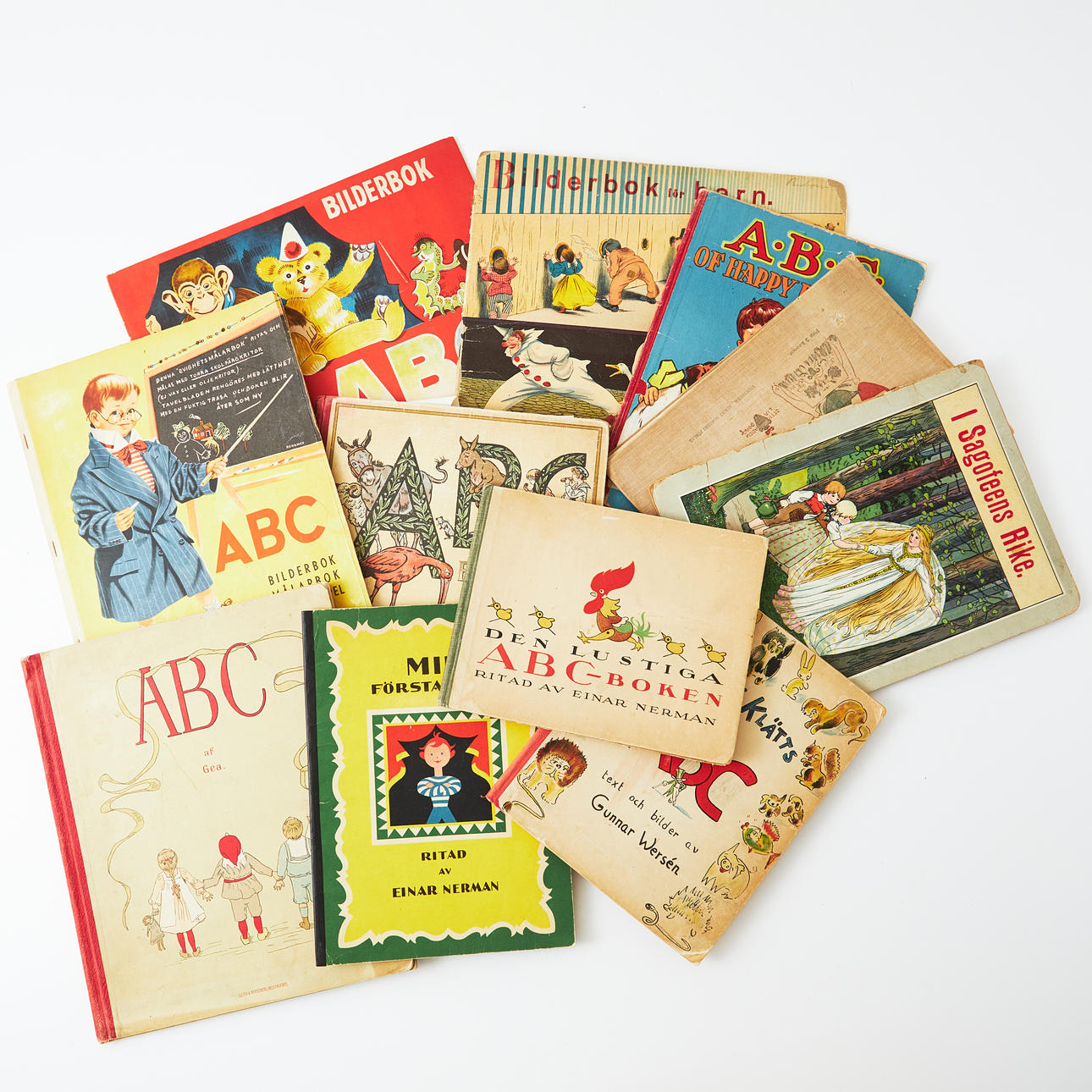 BARNBÖCKER, ÄLDRE, 11 st bilderböcker, bl.a. ABC-böcker, Adelborg 1869 m.fl.