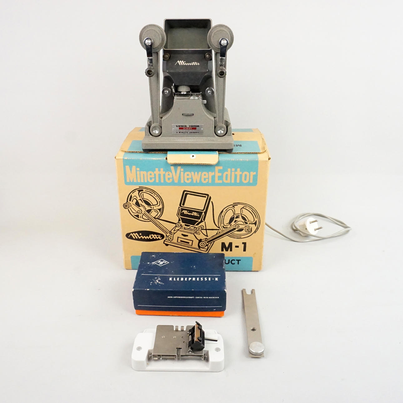 A 20th-century Minette Viewer Editor, with accessories, Japan