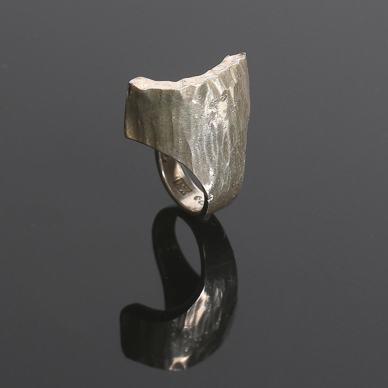 RING, silver, Rey Urban, Stockholm, 1972. Vikt 16 gram.