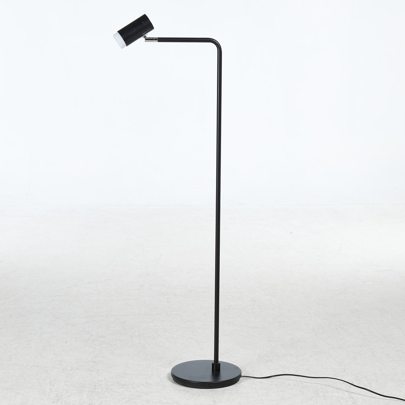 FLOOR LAMP, “Cato Q”, for Belid, black lacquered frame, swivel light source.