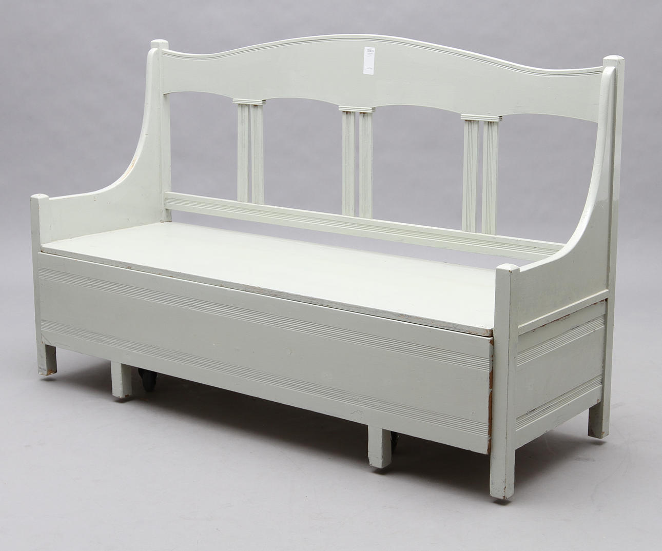 UTDRAGSSOFFA, vitmålad, Jugend.