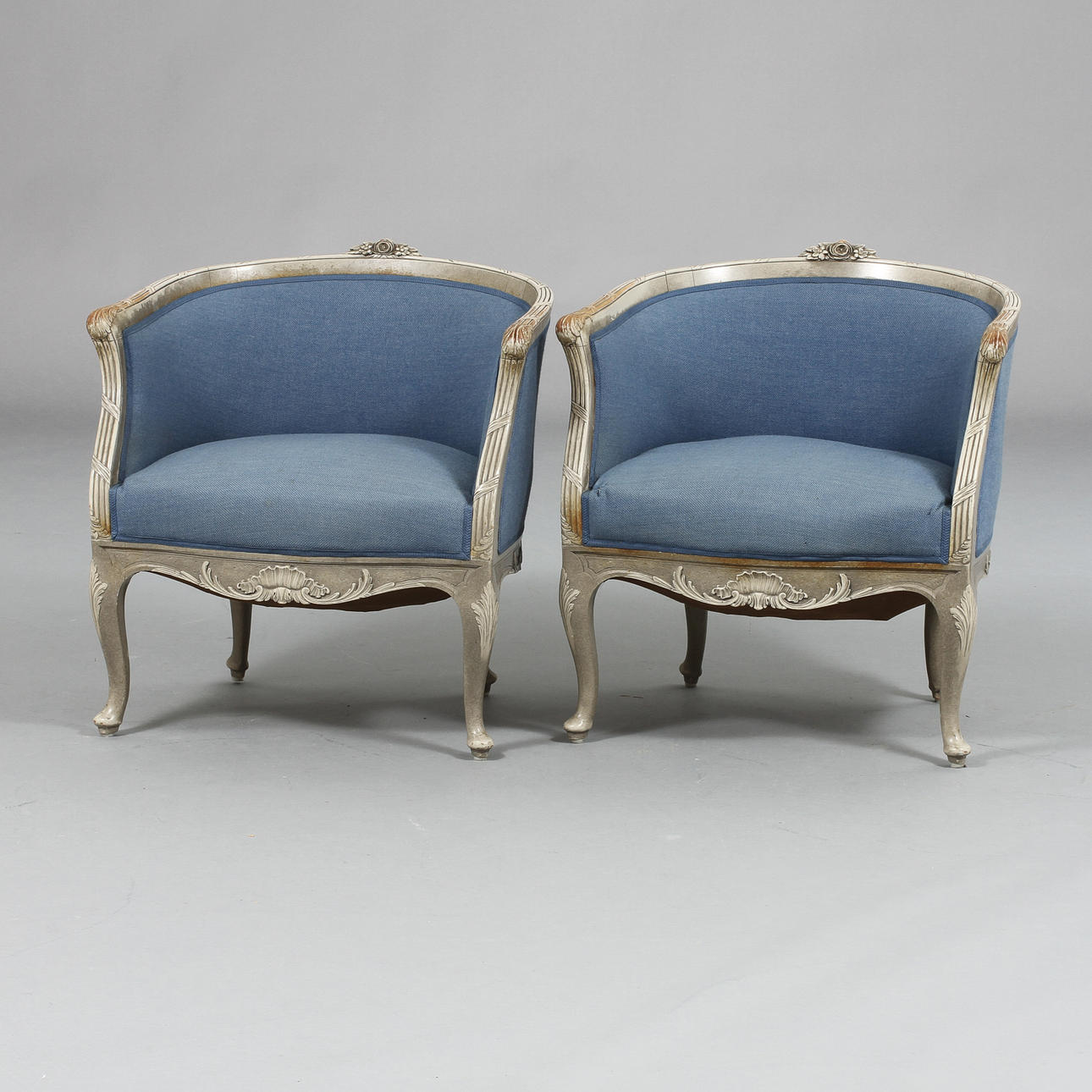 FÅTÖLJER, 1 par, rokokostil, 1900-tal.