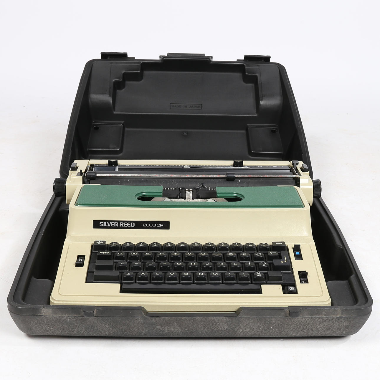 SØLVRØR 2600 CR ELEKTRISK SKRIVEMASKINE.