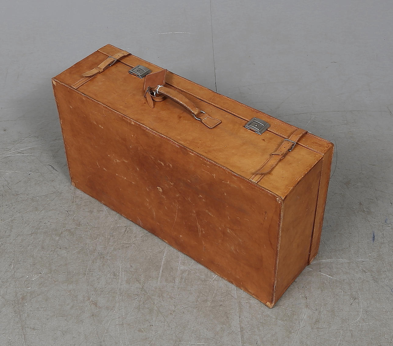 RESVÄSKA, skinn, 1900-talets andra hälft.