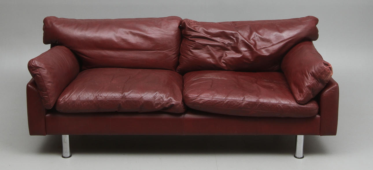 SOFFA, skinnklädsel, 19/2000-tal.