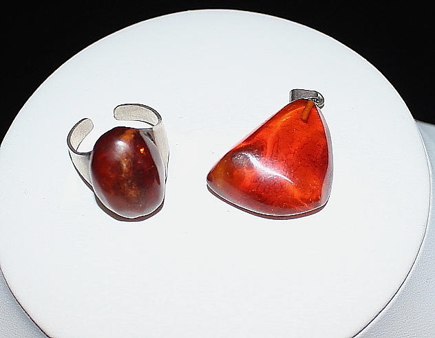 RING och HÄNGE, silver 830 S och bärnsten, Dansk design.