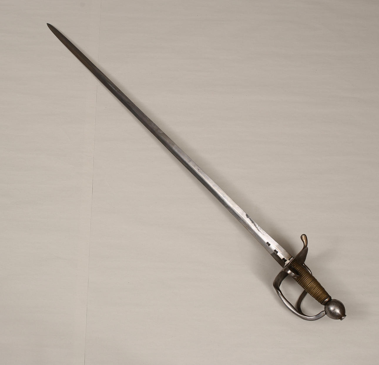 VÄRJA, Manskapsvärja m/1685, Karolinsk.