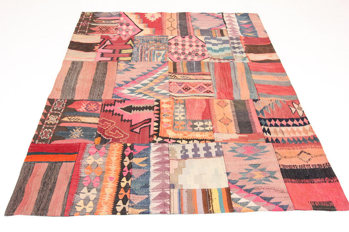 ORIENTALISK MATTA. Patchwork, 205 x 165 cm.