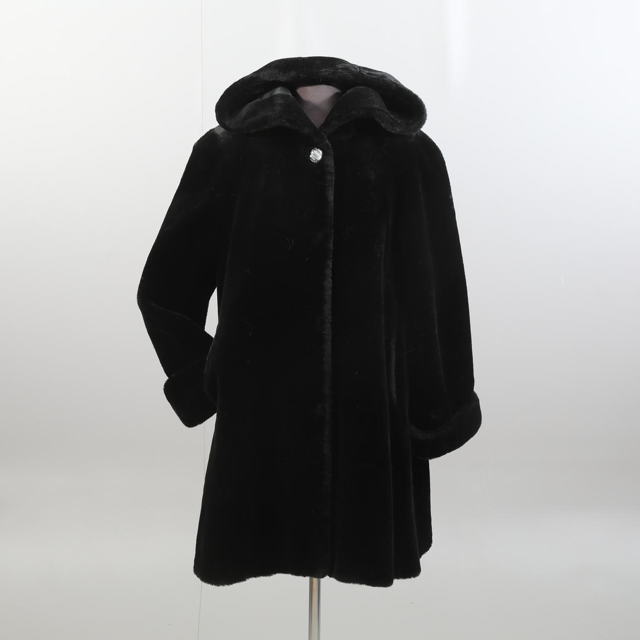 SYNTETISK PÄLS, stl 40, kapuschong.