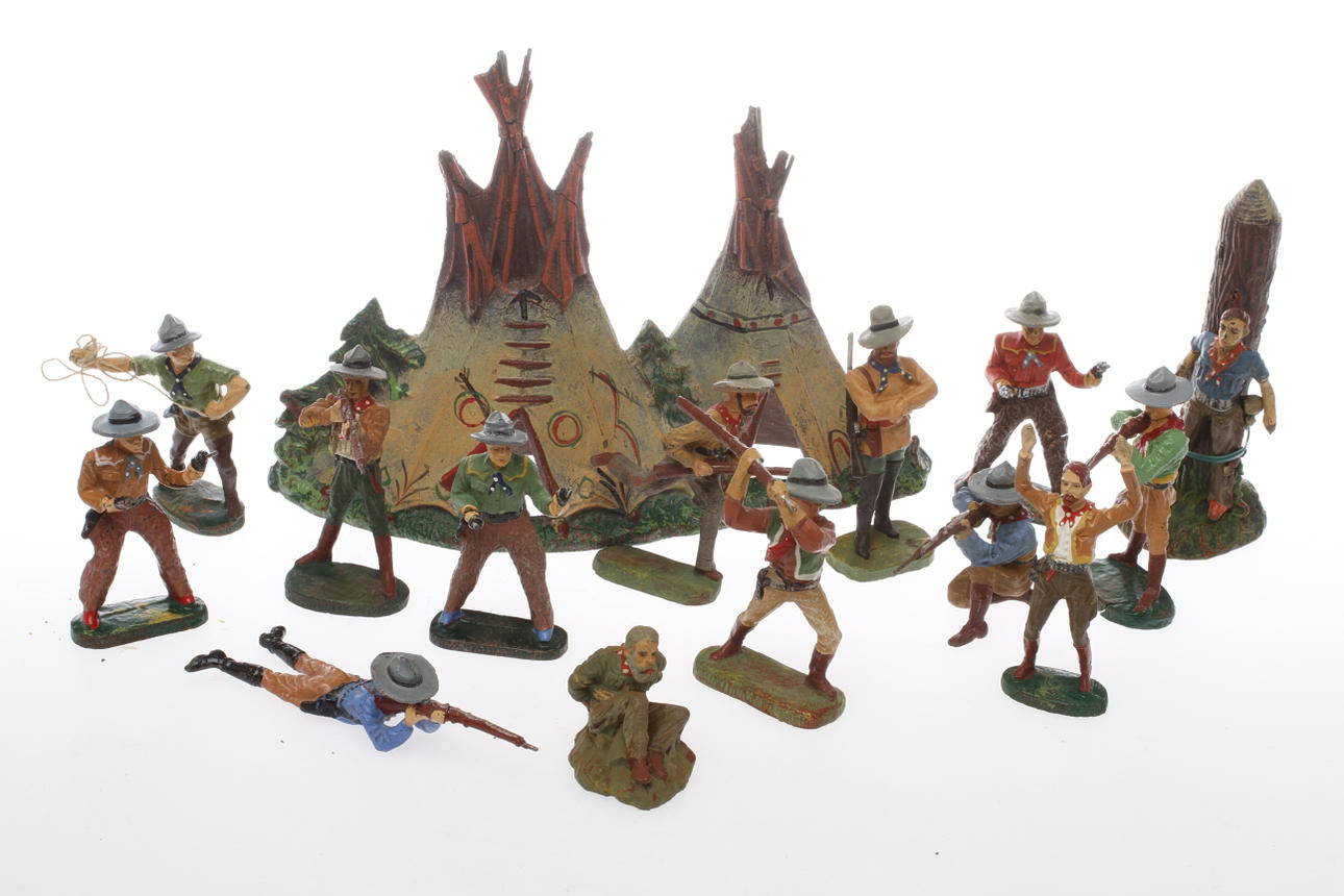 ELASTOLIN WESTERN cirka 15 delar, massafigurer.